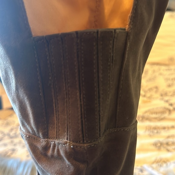 Above knee suede boot - Picture 6 of 7